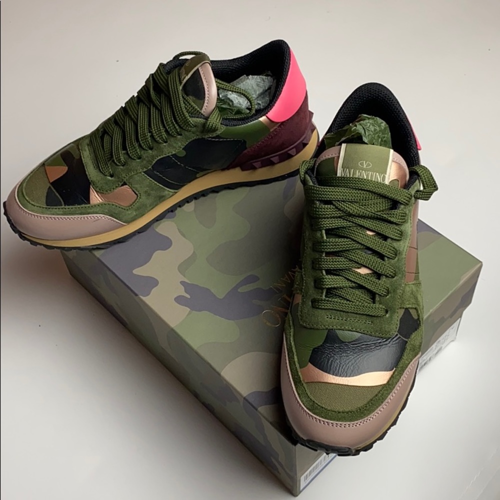 Valentino Sneakers